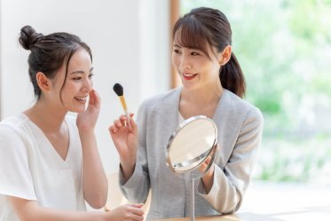 週4日~OK!【百貨店雇用】小田急百貨店@藤沢*Yves Saint Laurent Beauté(イヴサンローランボーテ)*美容部員
