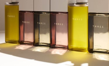 【社員登用あり】THREE(スリー)@町田/小田急*美容部員